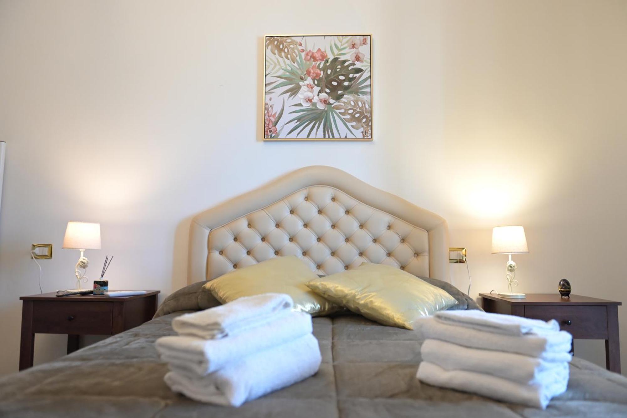 The Rooms Of Swami Bari Exterior photo